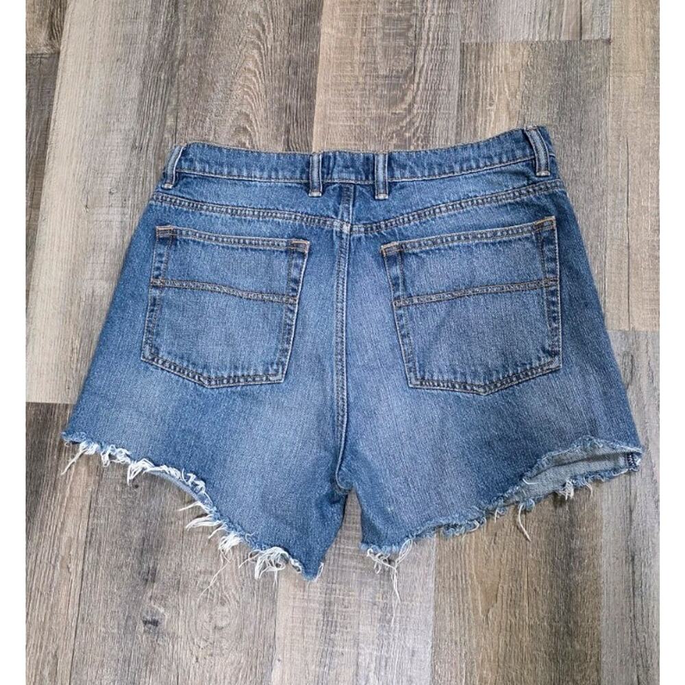 Pintlar 100% Cotton Medium Denim Cut Off Shorts Size 32x4 Summer Shorts Women's - Picture 3 of 6